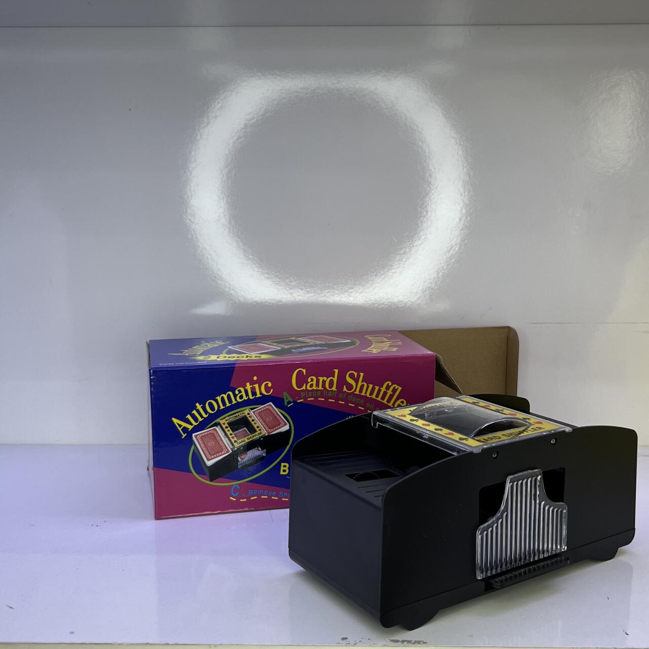 Barajador de Cartas Automático